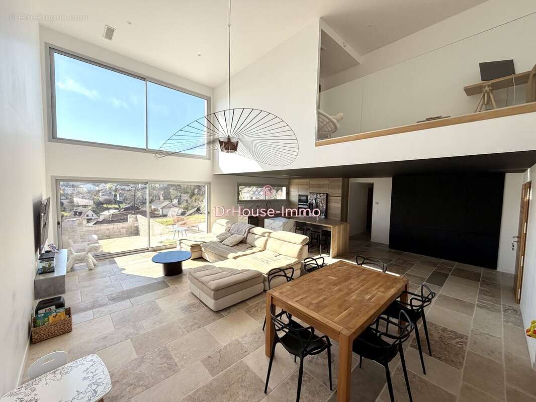 Maison à BRIVE-LA-GAILLARDE