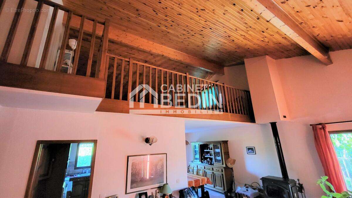 Maison à SAINTE-FOY-D&#039;AIGREFEUILLE