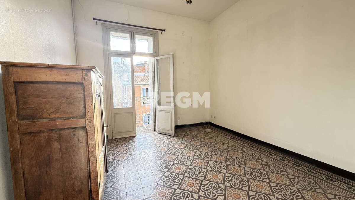 Appartement à LUNEL