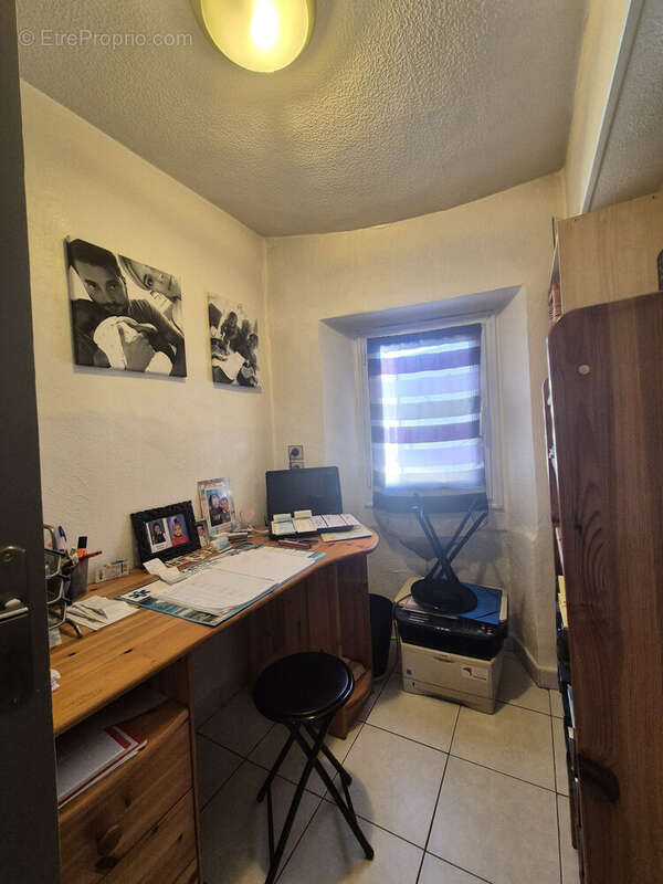 Appartement à MARSEILLE-11E