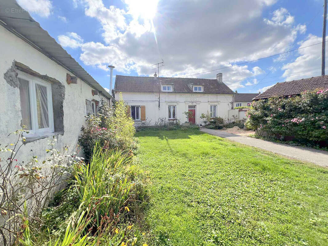 Maison à CHAUMONT-EN-VEXIN