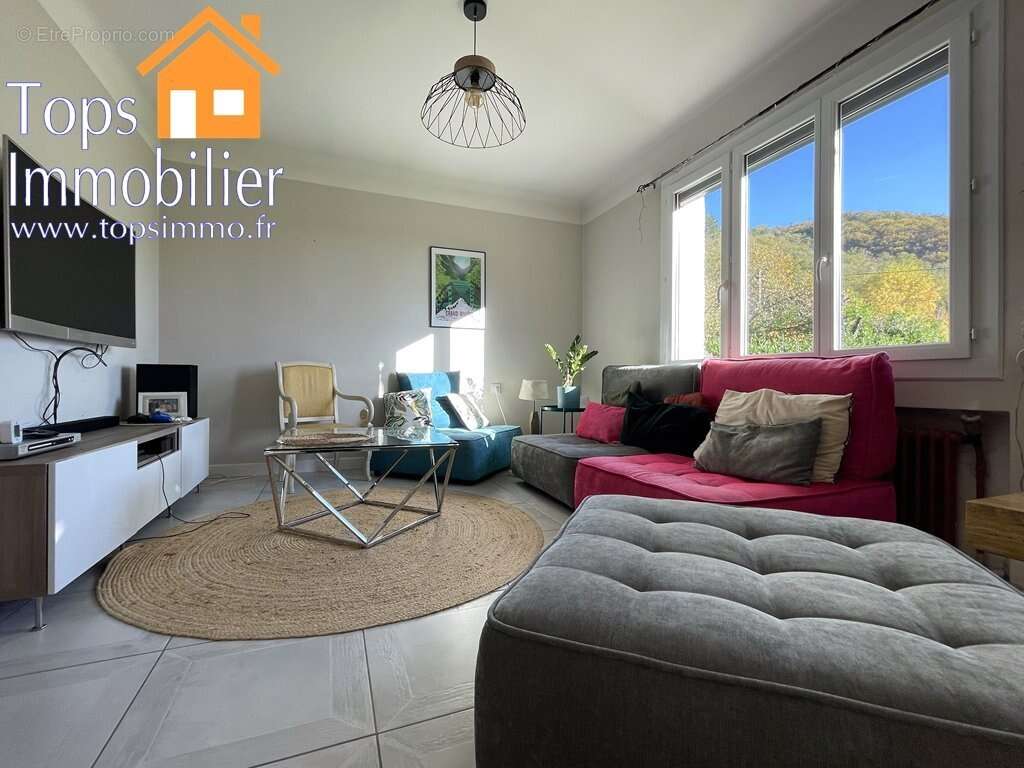 Maison à VILLEFRANCHE-DE-ROUERGUE