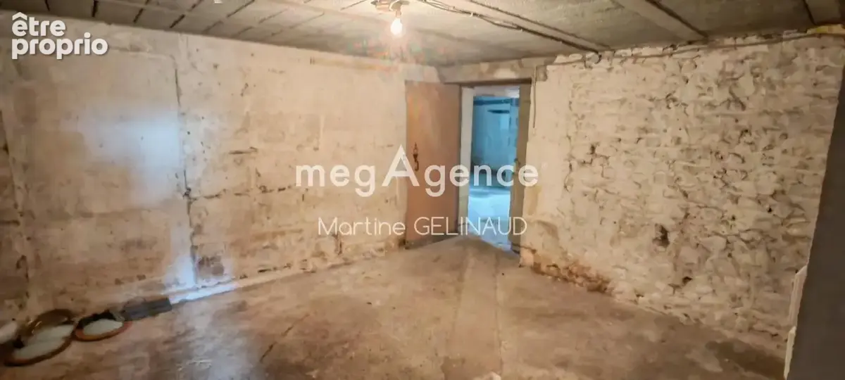 Maison 6 pièces 140 m² à vendre à Les Gonds (17100) - photo 8