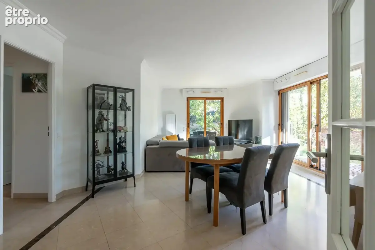 4 pièces 85 m² avec 3 chambres jardin de 300 m² cave et box double - photo 2