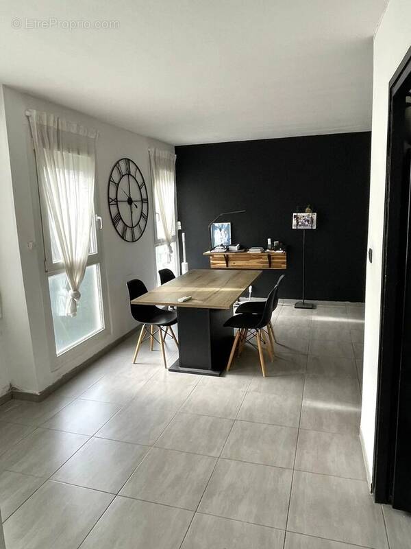 Appartement à VITROLLES