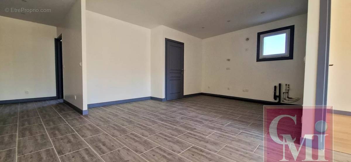 Appartement à BREUILLET
