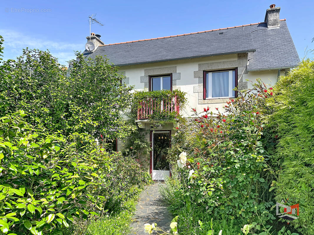Maison à SAINT-QUAY-PERROS