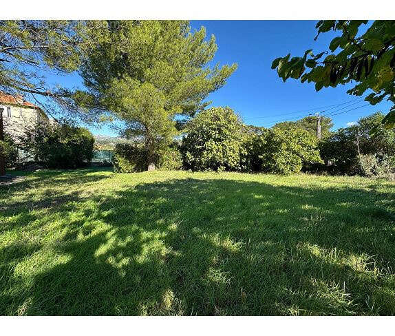 Terrain à LA PENNE-SUR-HUVEAUNE