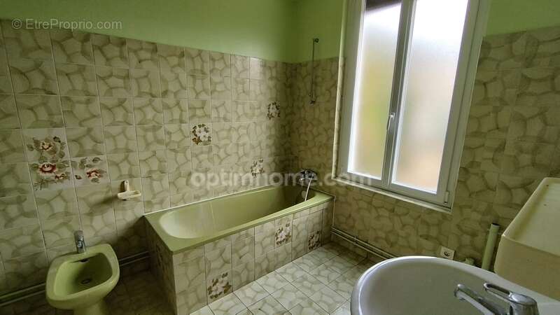 Maison à LISLE-EN-RIGAULT