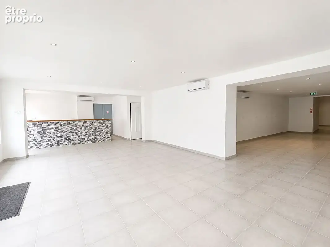 HAILLICOURT- local commercial de 160m² et habitation de 100m2 - photo 2