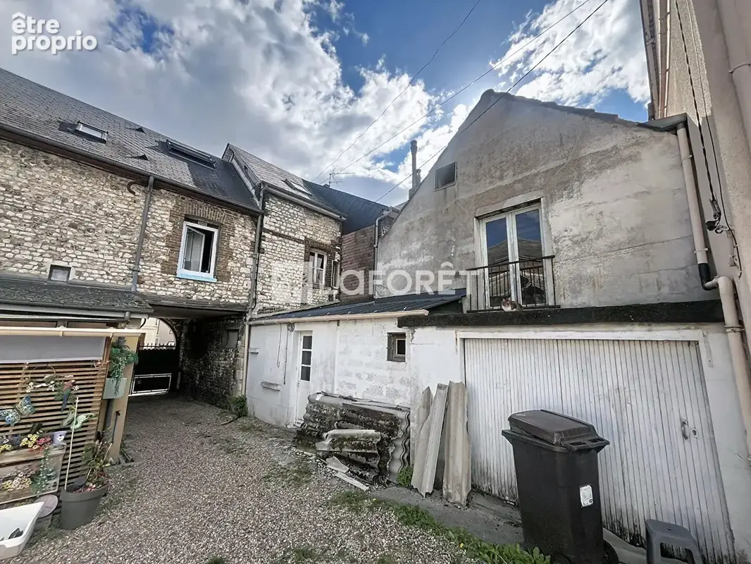 Immeuble Saint Etienne Du Rouvray 7 pièces105 m2 - photo 8