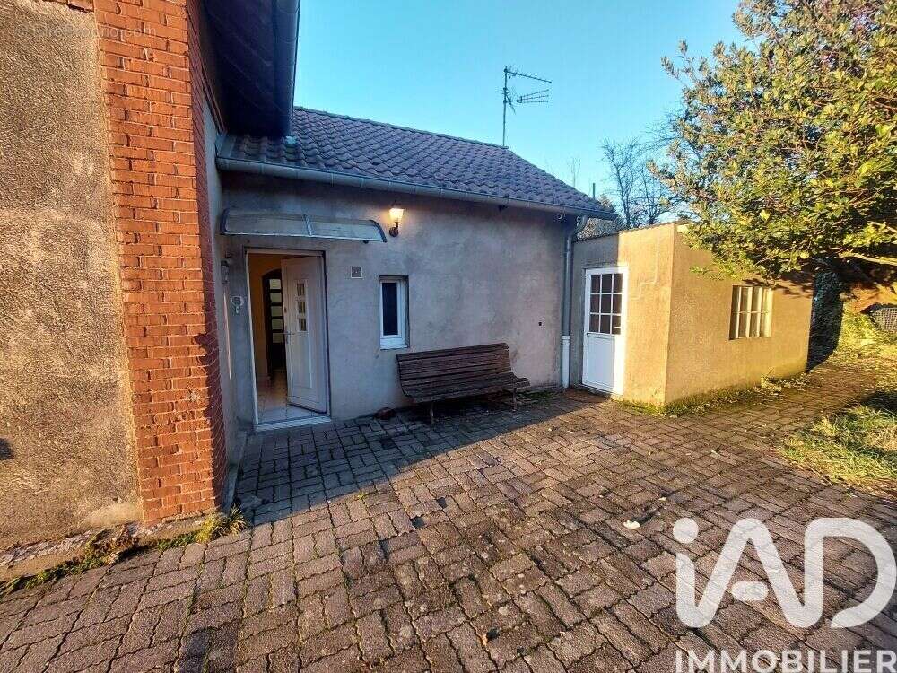 Photo 2 - Maison à MONT-BONVILLERS