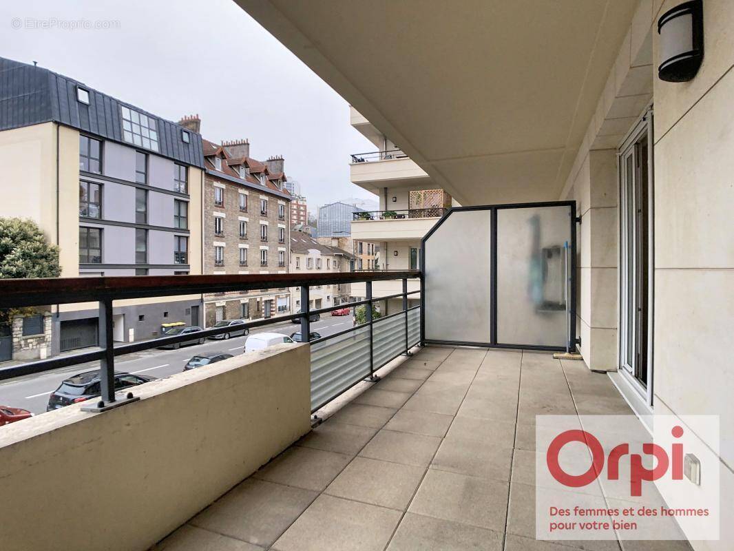 Appartement à ISSY-LES-MOULINEAUX