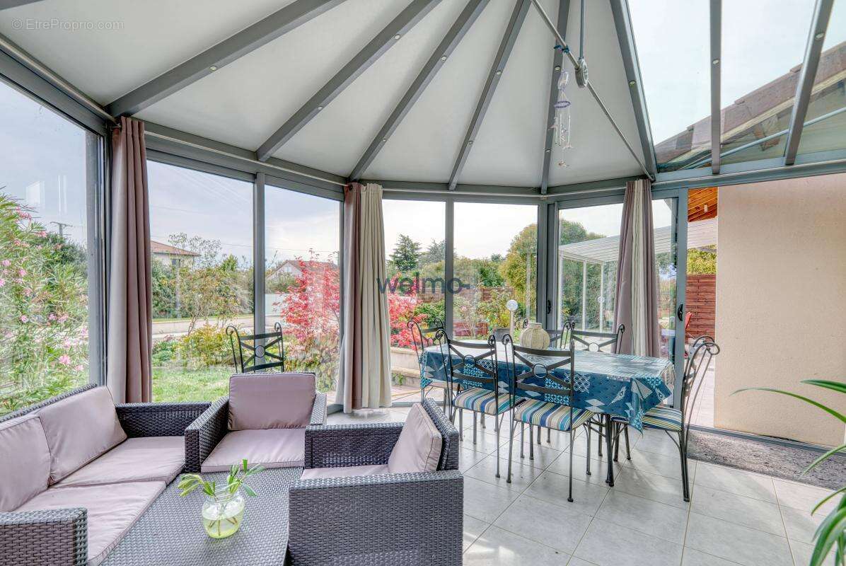 Maison à BEAUREPAIRE