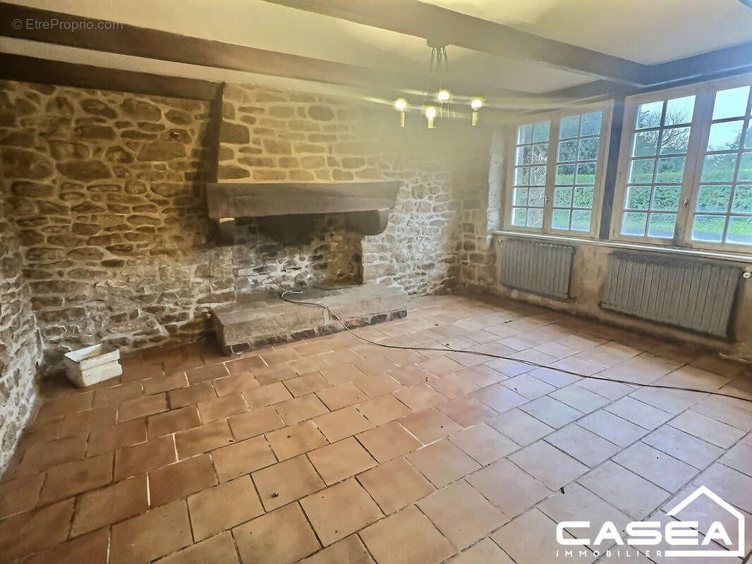 Maison à PONT-L'ABBE