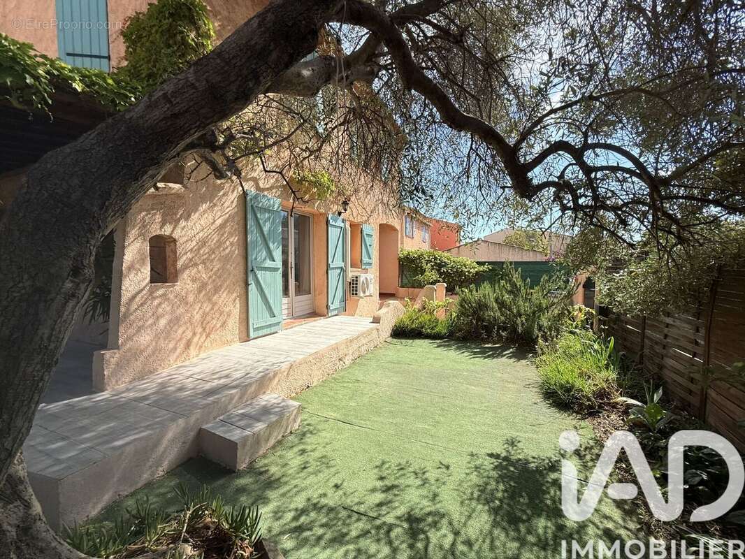 Photo 2 - Maison à LA VALETTE-DU-VAR