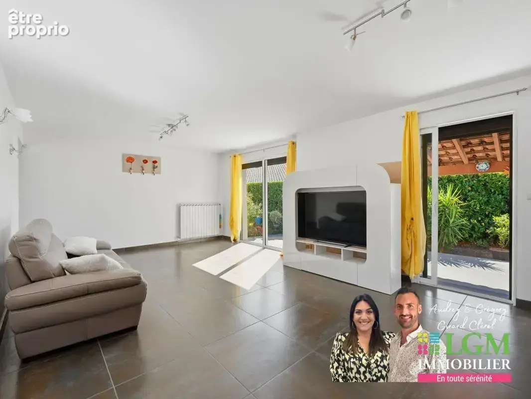 Pignan – plain-pied 4 faces • piscine • grand garage - photo 4