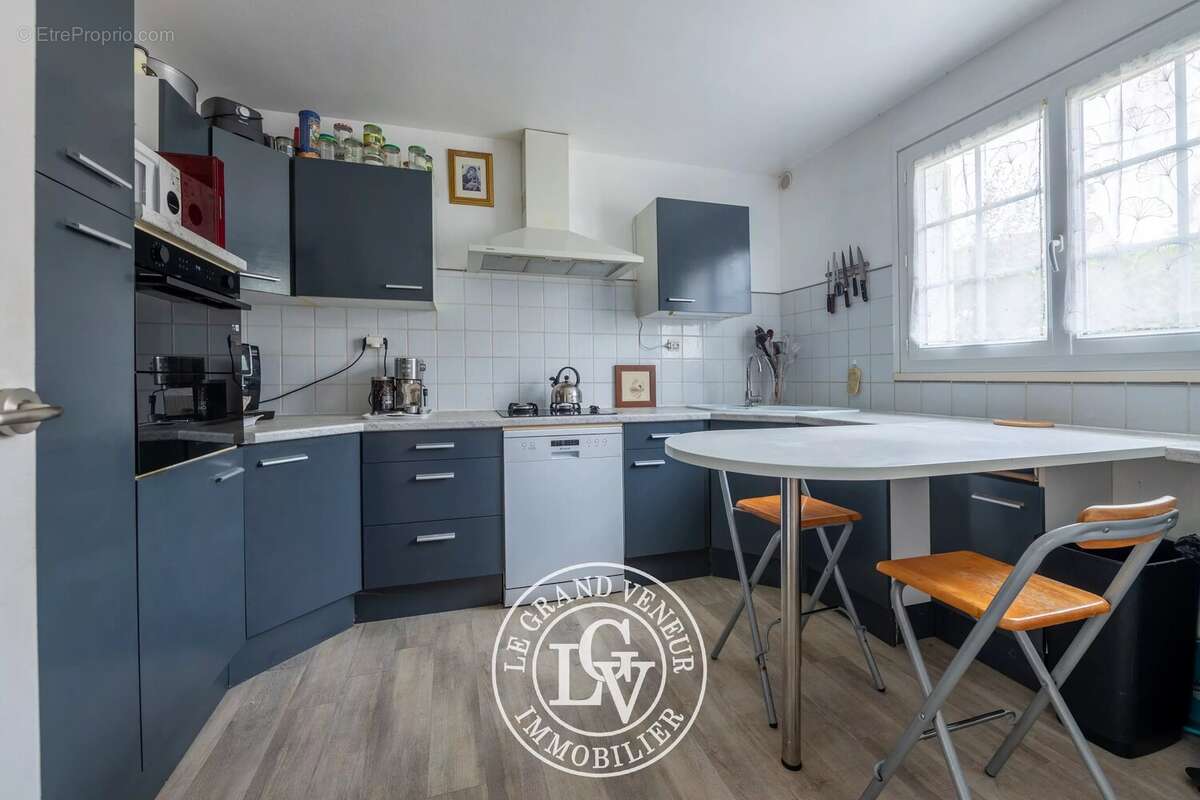Proche fontainebleau - samois sur seine - maison familiale de 180 m² hab sur sous sol total - photo 11