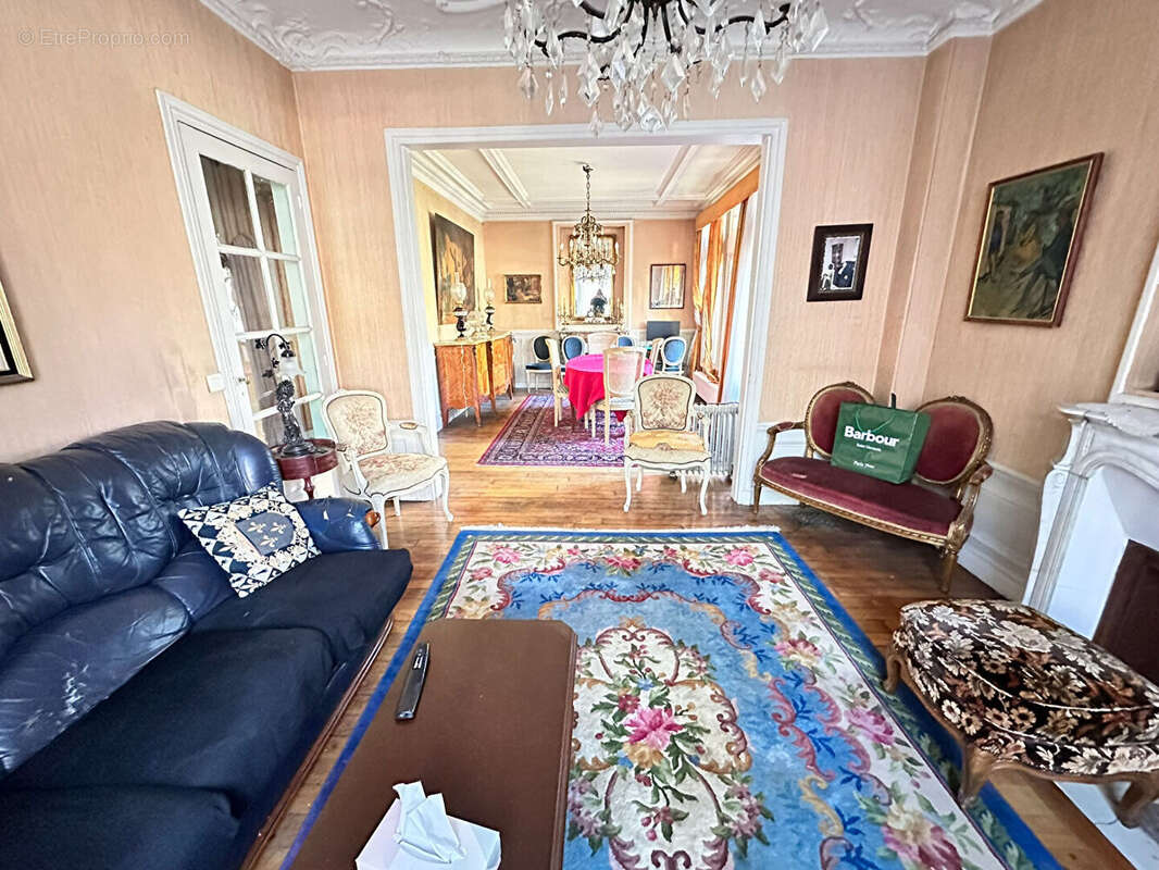 Maison à ENGHIEN-LES-BAINS