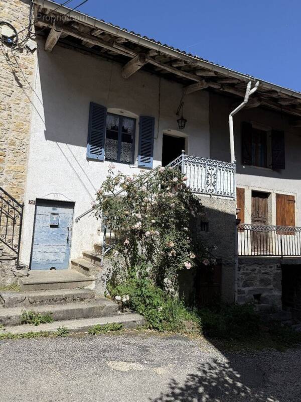 Maison à BOYEUX-SAINT-JEROME