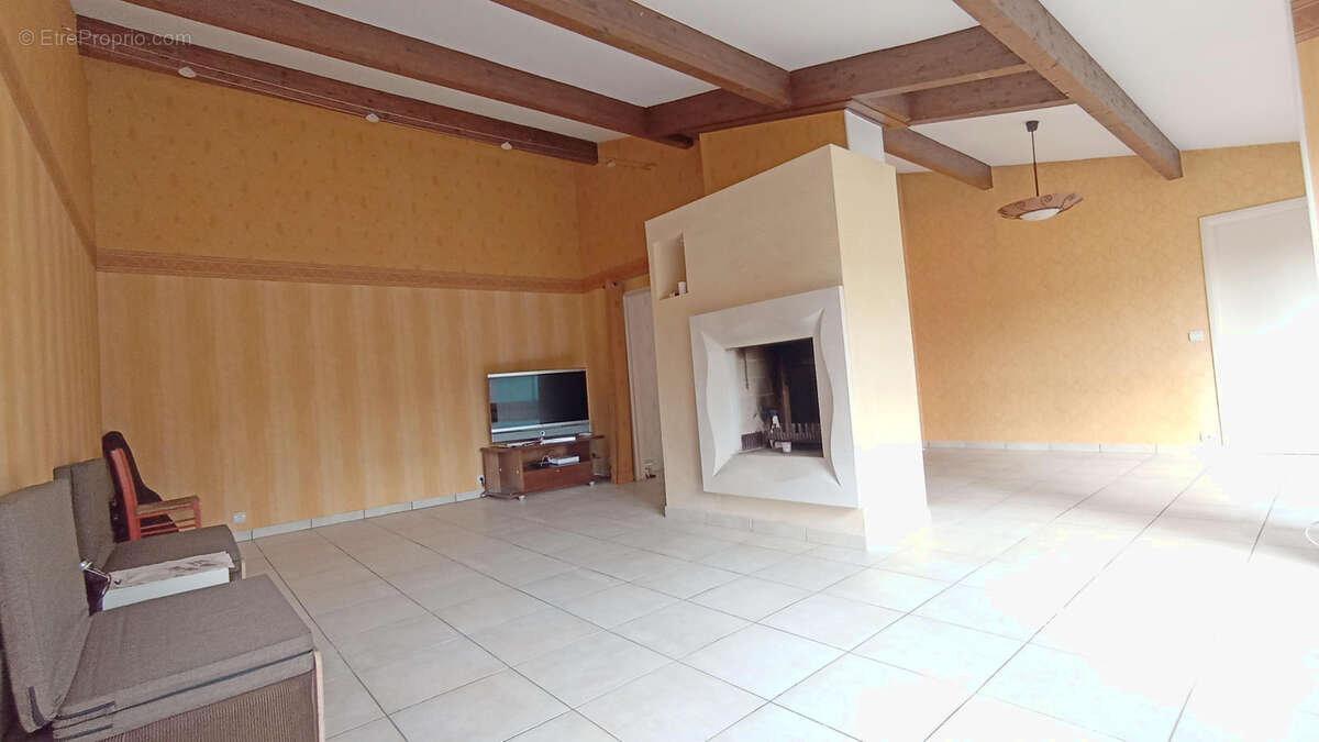 Appartement à VILLE-D'AVRAY