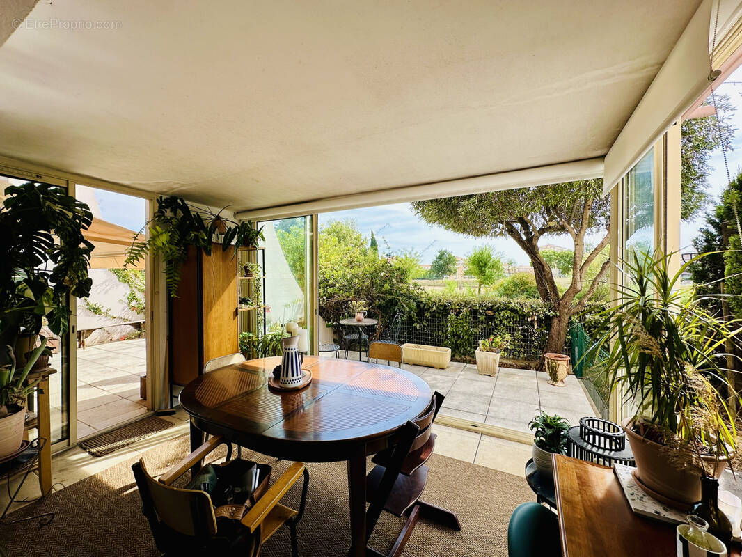 - lattes vasque - appartement sur l'eau de 75m2 + 30m2 de terrasse, residence premium, garage + parking - photo 1
