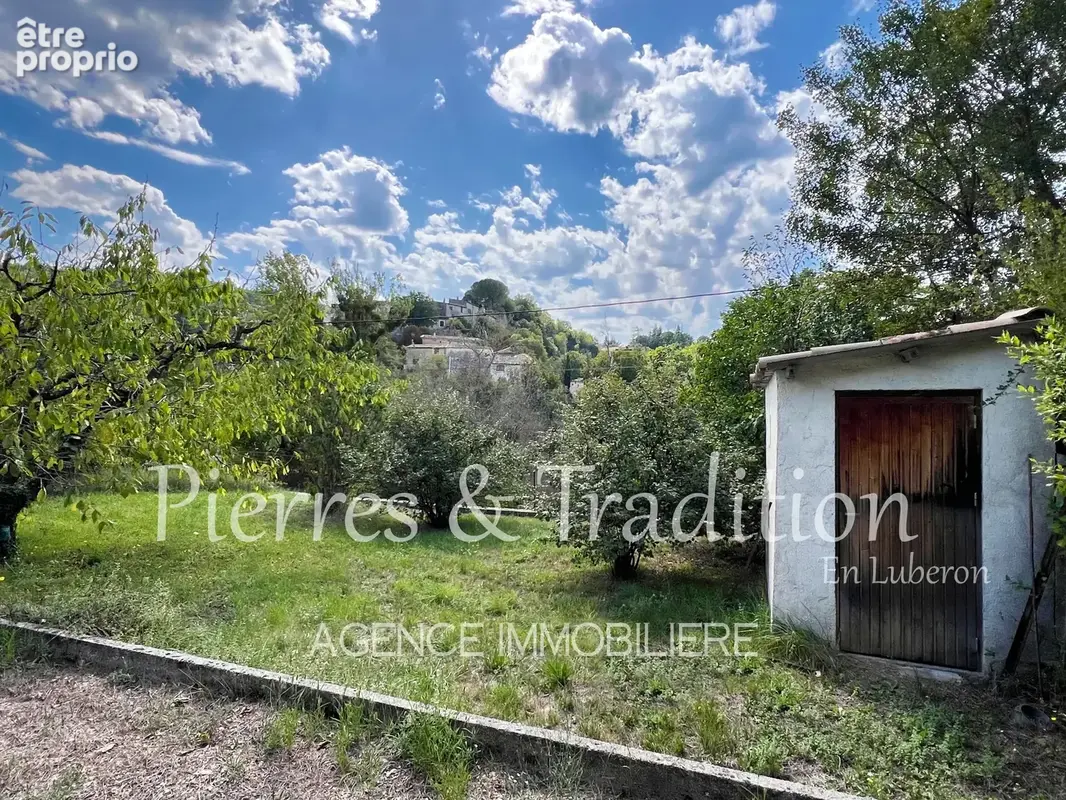 Céreste en Luberon, joli jardin de 480 m² avec petit cabanon - photo 5