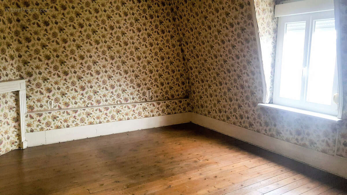 Maison à LE TRANSLOY