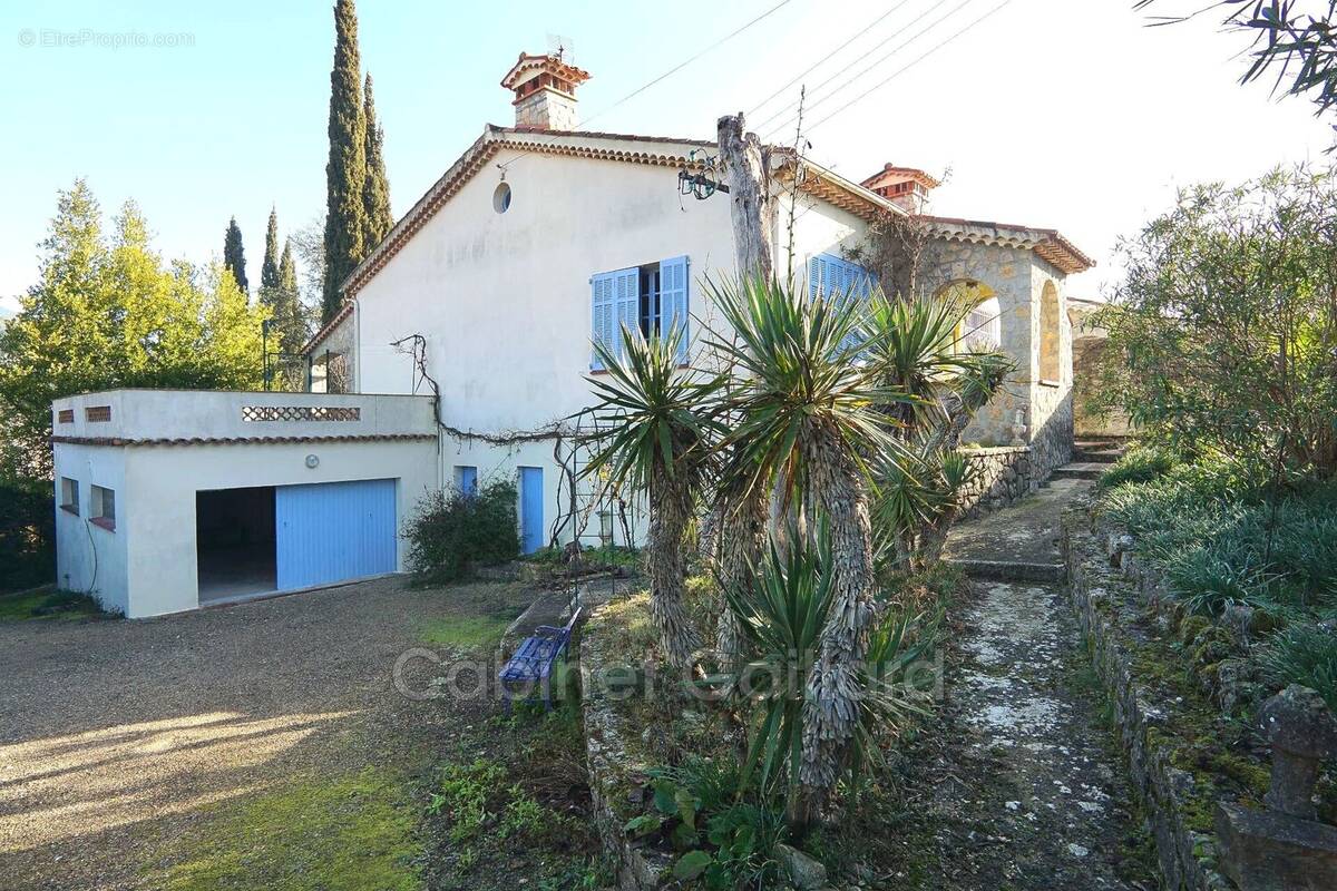 Maison à PEYMEINADE