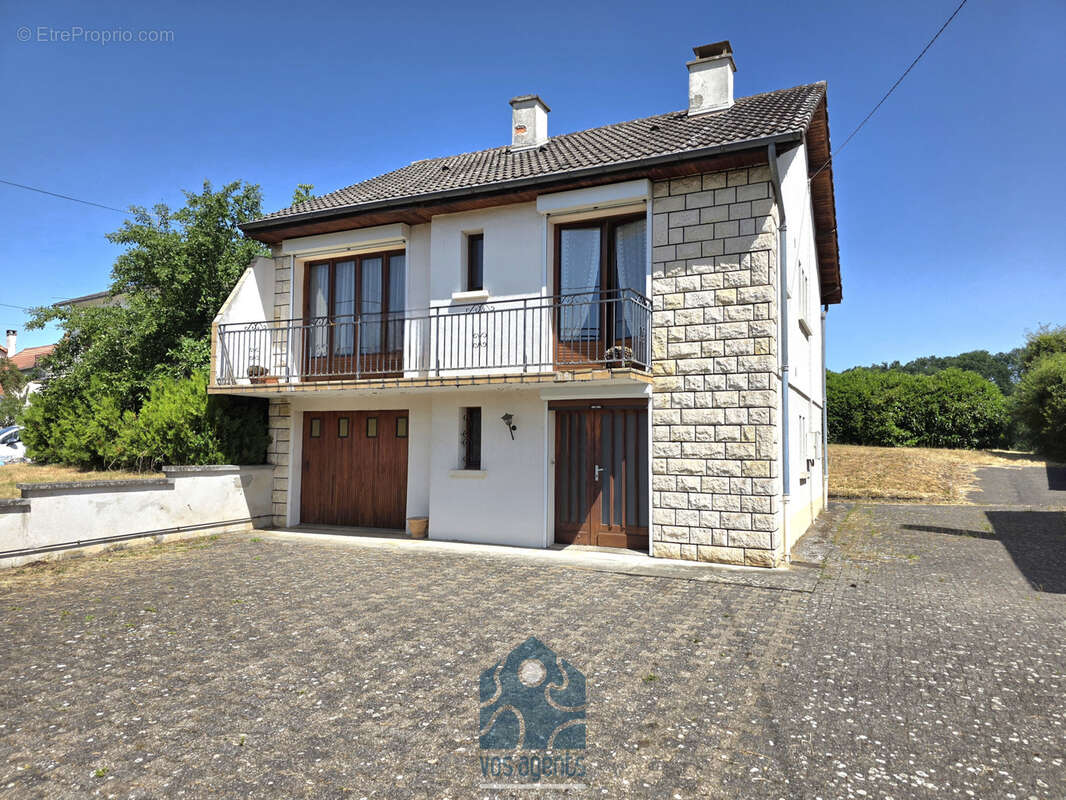 Maison à SAINT-ELOY-LES-MINES