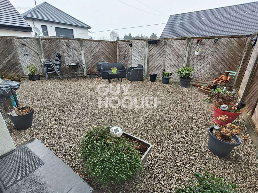 Maison à NIELLES-LES-ARDRES