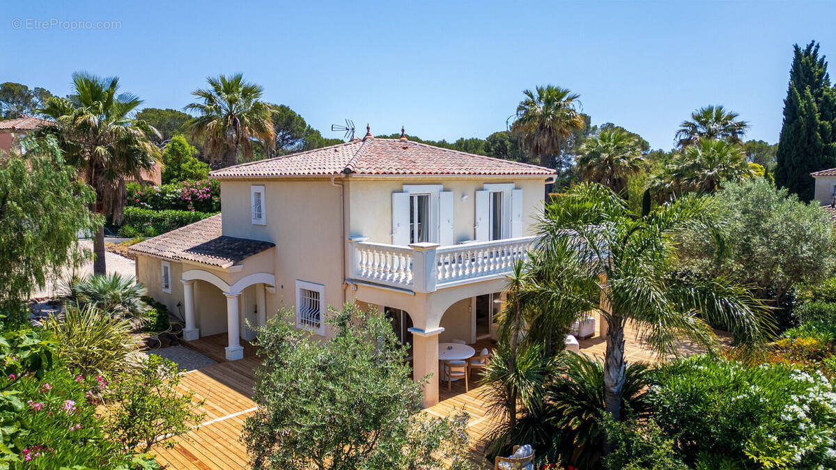 Maison à SAINT-RAPHAEL