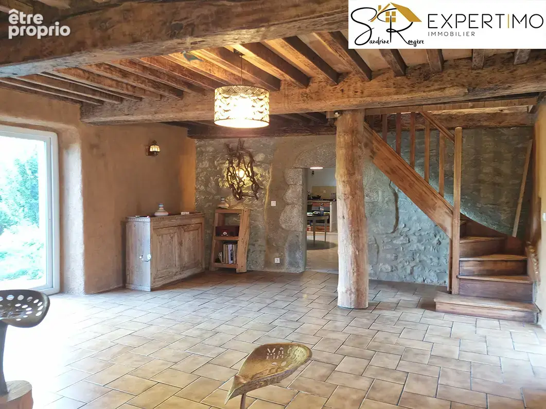 Maison en pierre de 119 m2   Terrain de 1 345 m2   Gouttières (63390) - photo 7