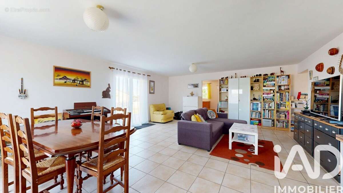 Photo 3 - Maison à COUFFE