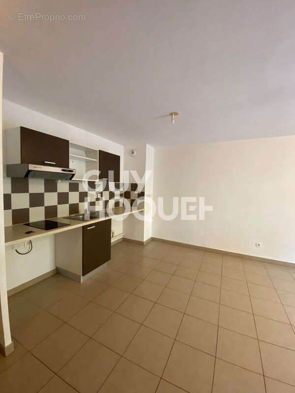 Appartement à JUVIGNAC