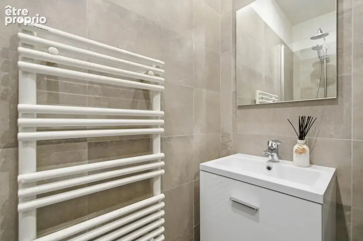 Rue Saint-Pierre – Superbe duplex familial - photo 9