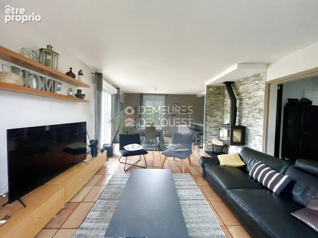Maison familiale de 173 m2   4 chambres   GUICHEN - photo 2