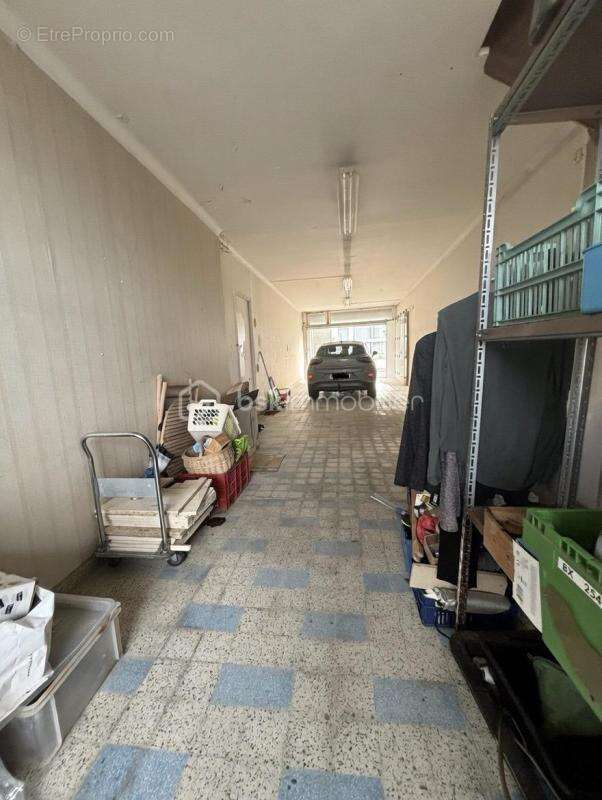 Maison à LUSSAC-LES-CHATEAUX