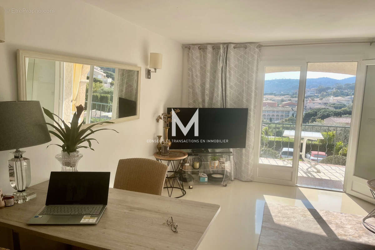 Appartement 39 m² à Roquebrune-Sur-Argens  - photo 6