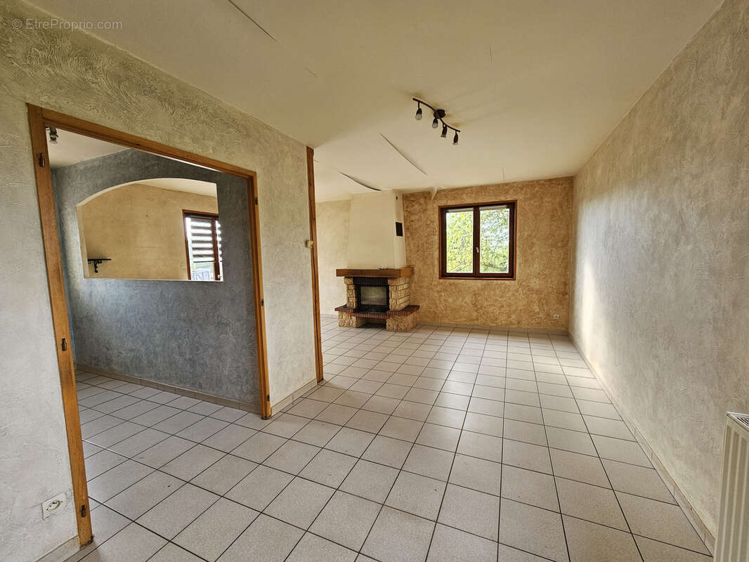 Maison à GERGY