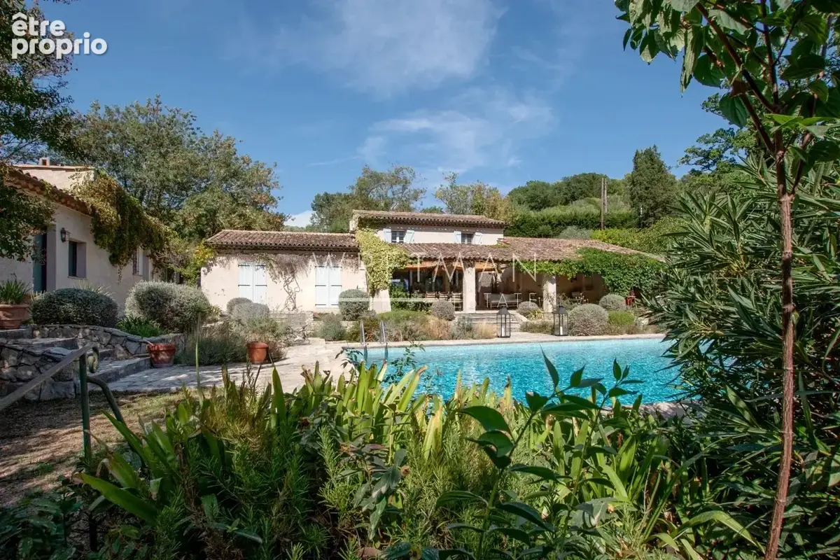 Photo Maison à Valbonne au prix de 1 950 000€