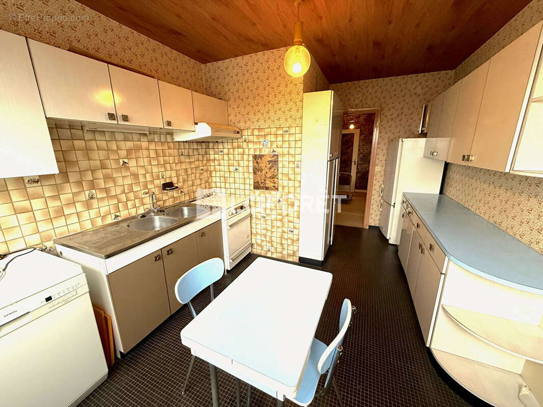 Appartement à JUVISY-SUR-ORGE