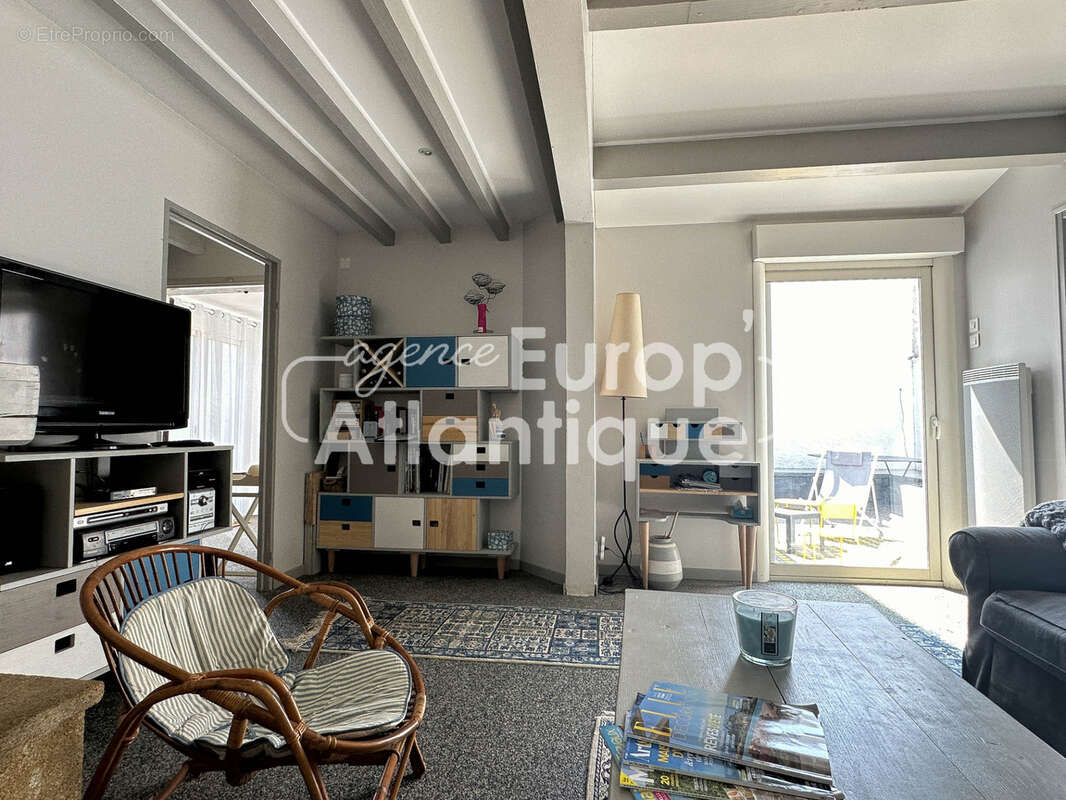 Maison à LES MATHES