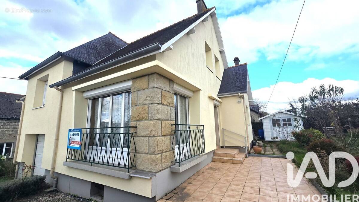 Photo 1 - Maison à COMBOURG