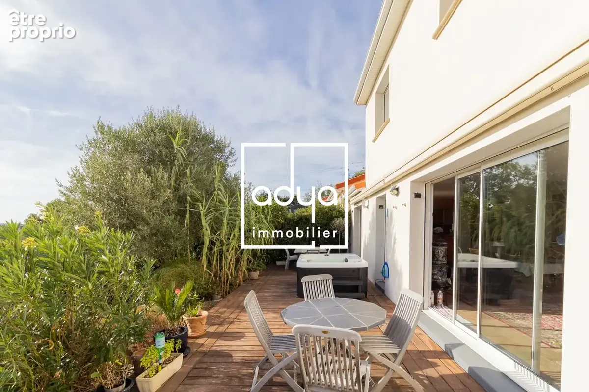 Photo Maison à Cholet au prix de 428 000€