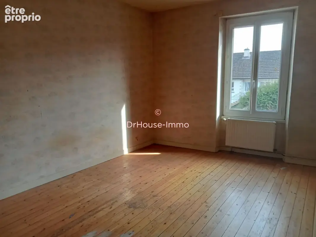 Maison 6 pièces 115 m² à vendre à Gy-Les-Nonains (45220) - photo 6