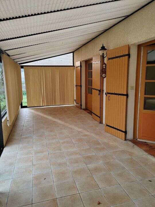 Saint Sauveur- 2 chambres- terrain 935m²- Calme- proximité - Maison à SAINT-SAUVEUR