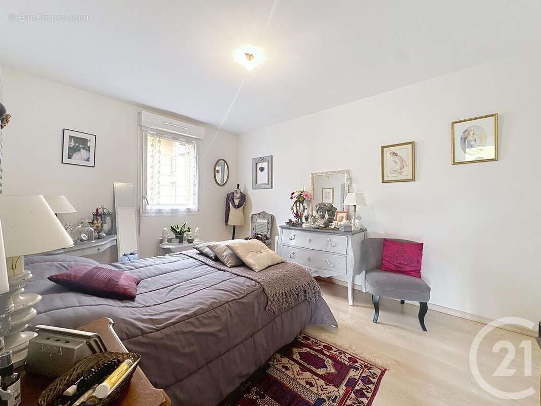 Appartement à SAINTE-SAVINE