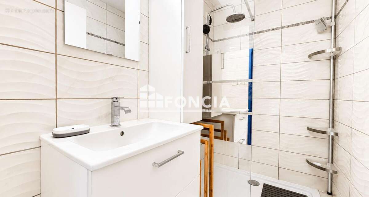 Appartement à VIAS