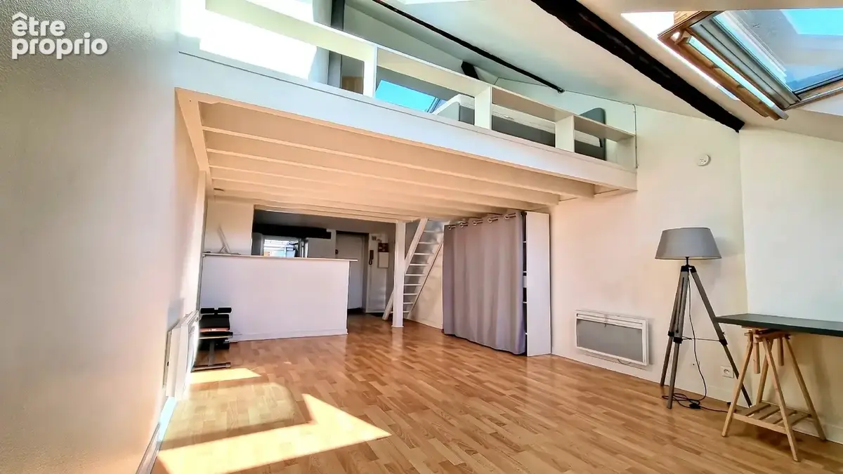 Duplex  atypique au cœur historique de nantes - photo 2